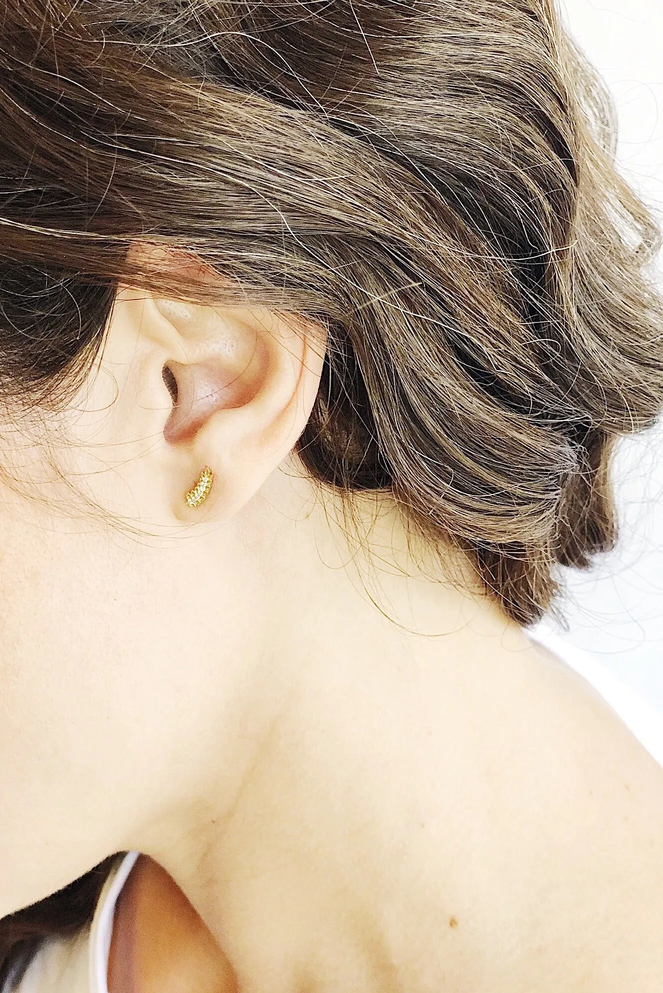 14k Leaf Ear Climber with Diamonds