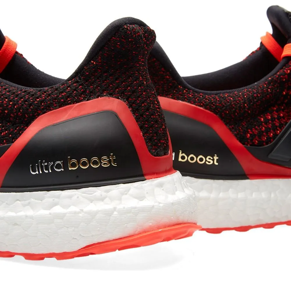 ADIDAS ULTRA BOOST M Core Black & Solar Red