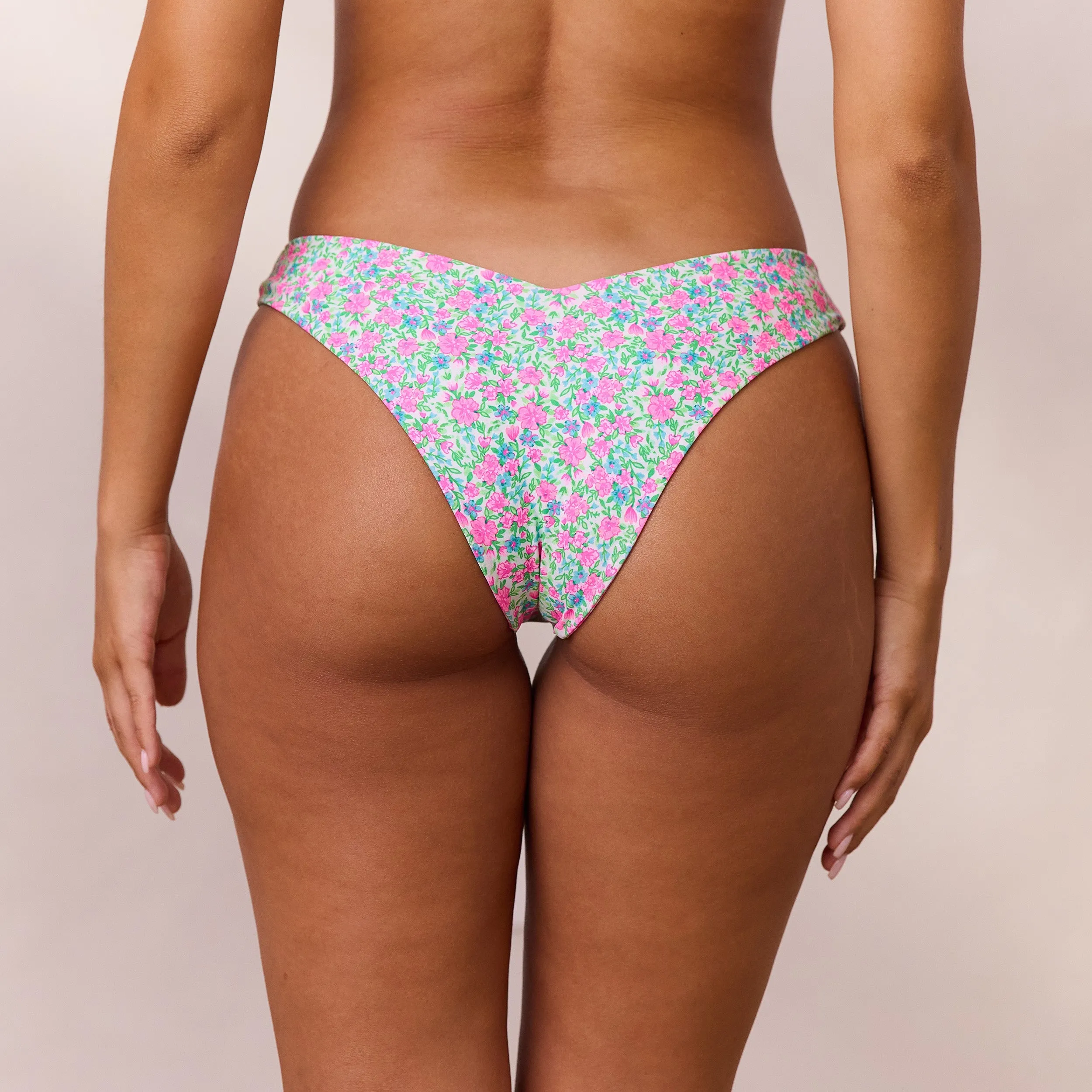 Cheeky V Bikini Briefs - Sweet Pea