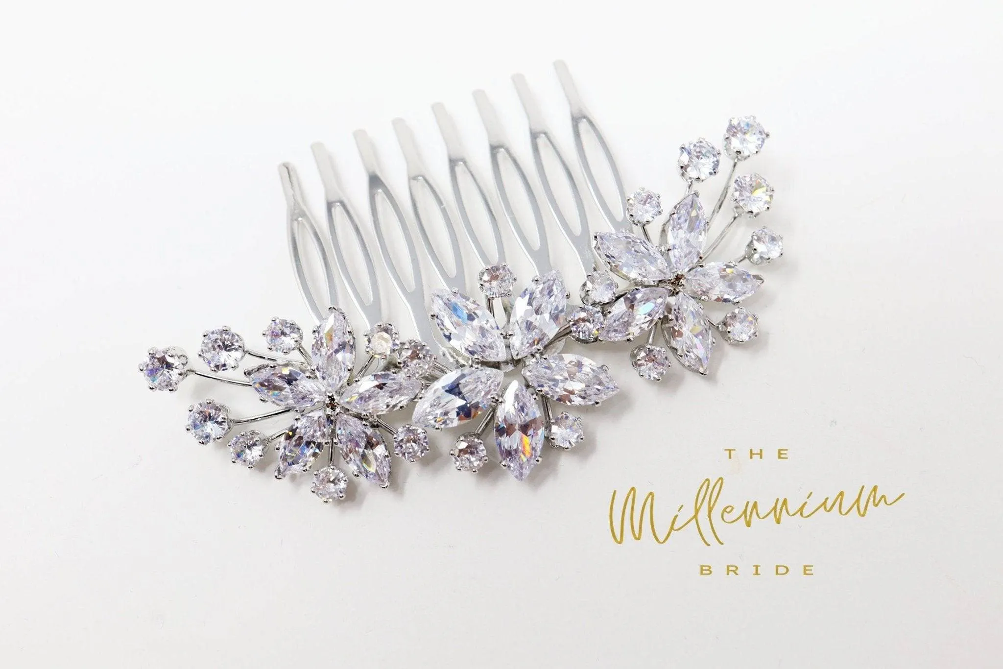 Cubic Zirconia, Diamond Singing Flowers Vine Leaves Bridal Hair Comb, Bridal Hair Accessories, Wedding Hair Accessory, Bridal Hair Comb.