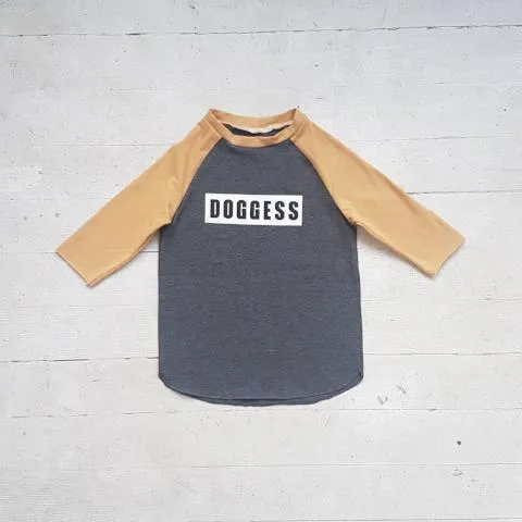 Doggess Baseball Tee | Athletica