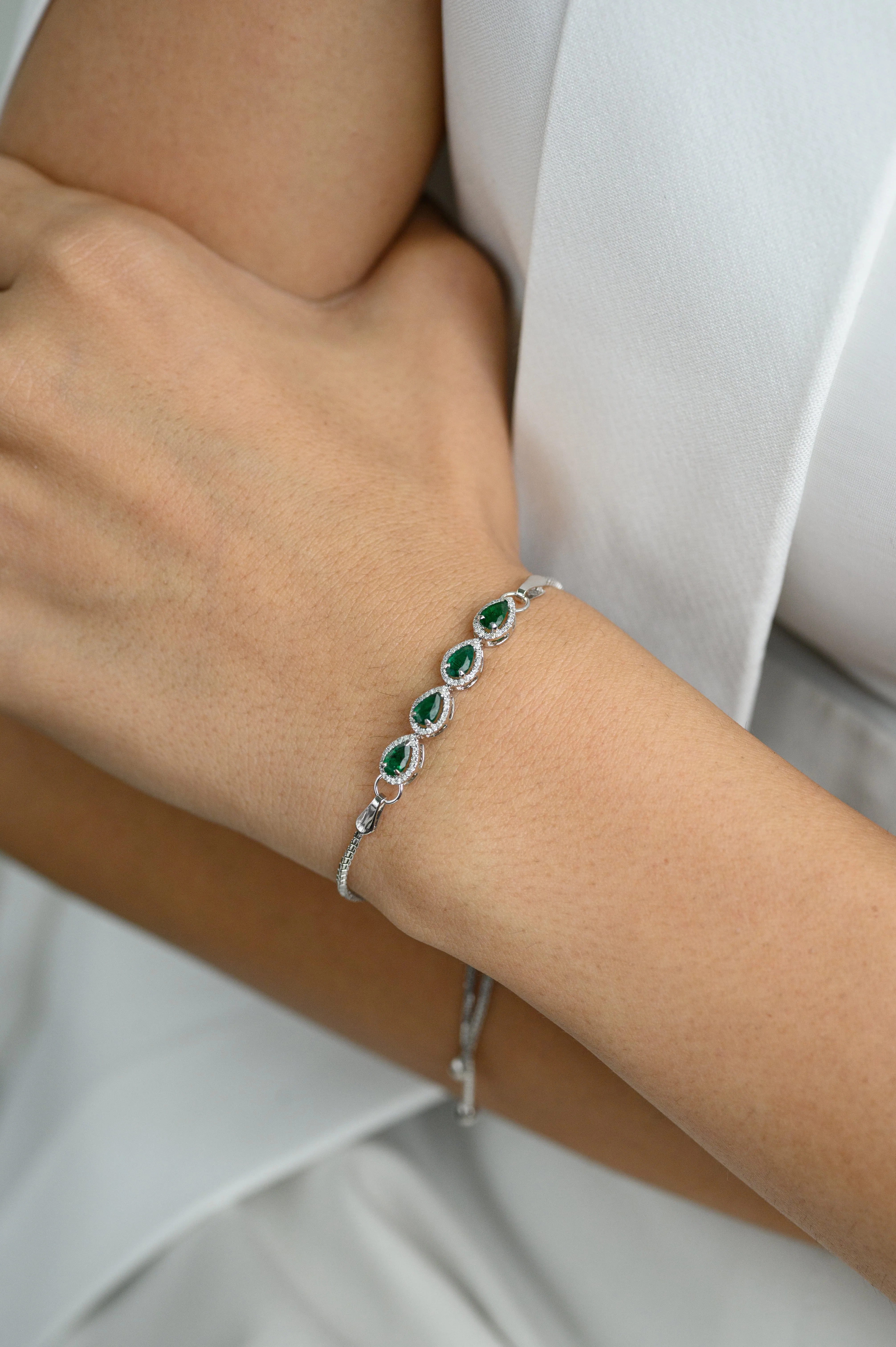 Emerald Diamond Adjustable Bracelet 18K White Gold