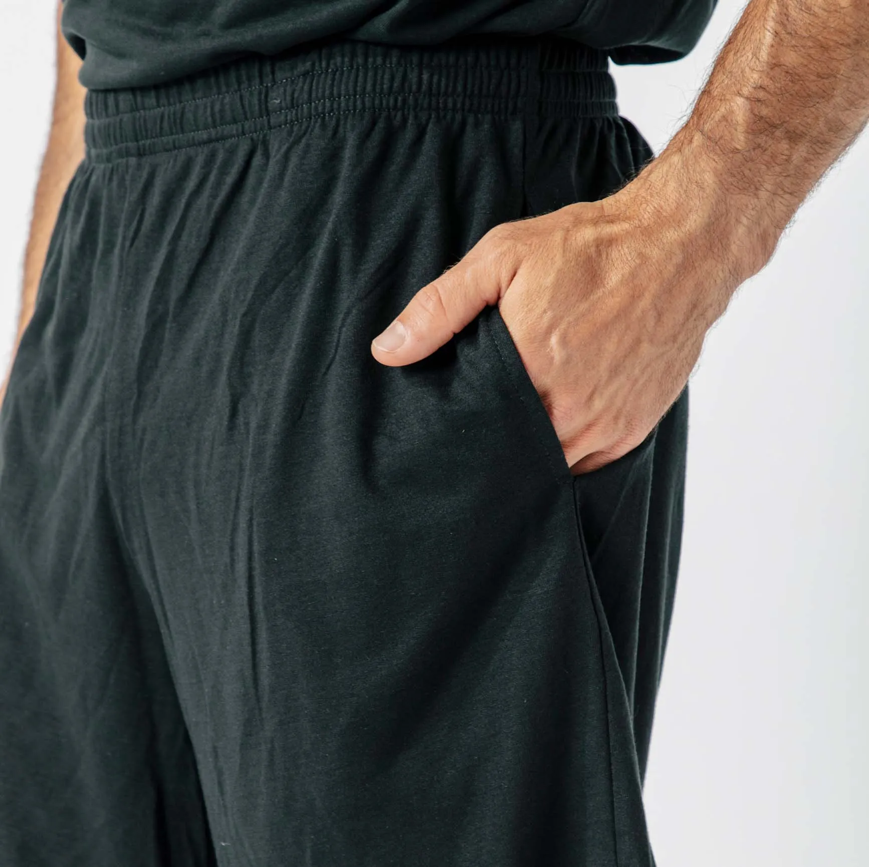 FR PERFORMANCE POCKETED SHORTS