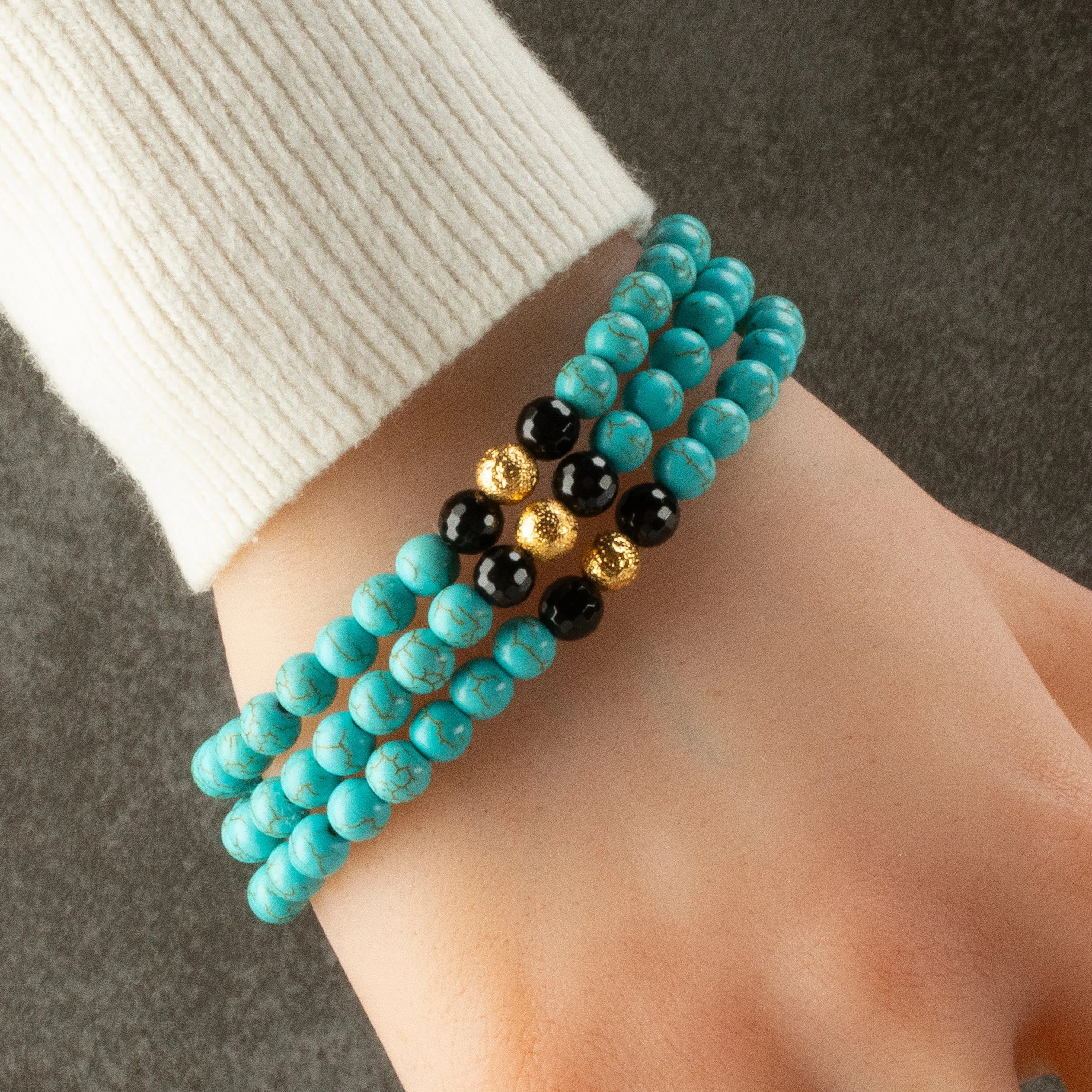 Howlite Turquoise 6mm Beads with Black Agate & Gold Sparkly Accent Beads Triple Wrap Gemstone Elastic Bracelet