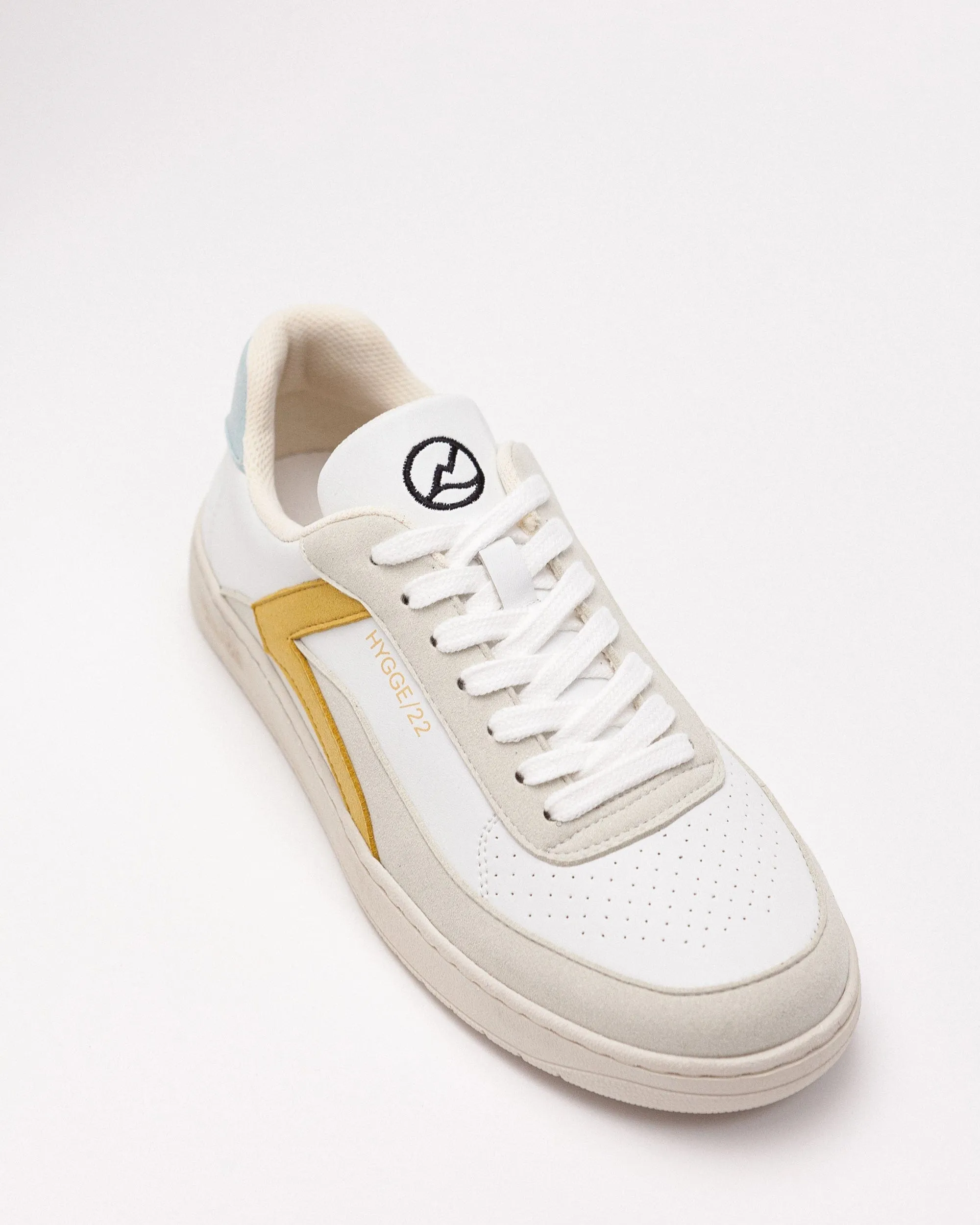 Hygge/22 Unisex Vegan Suede Sneakers | Light Lemon