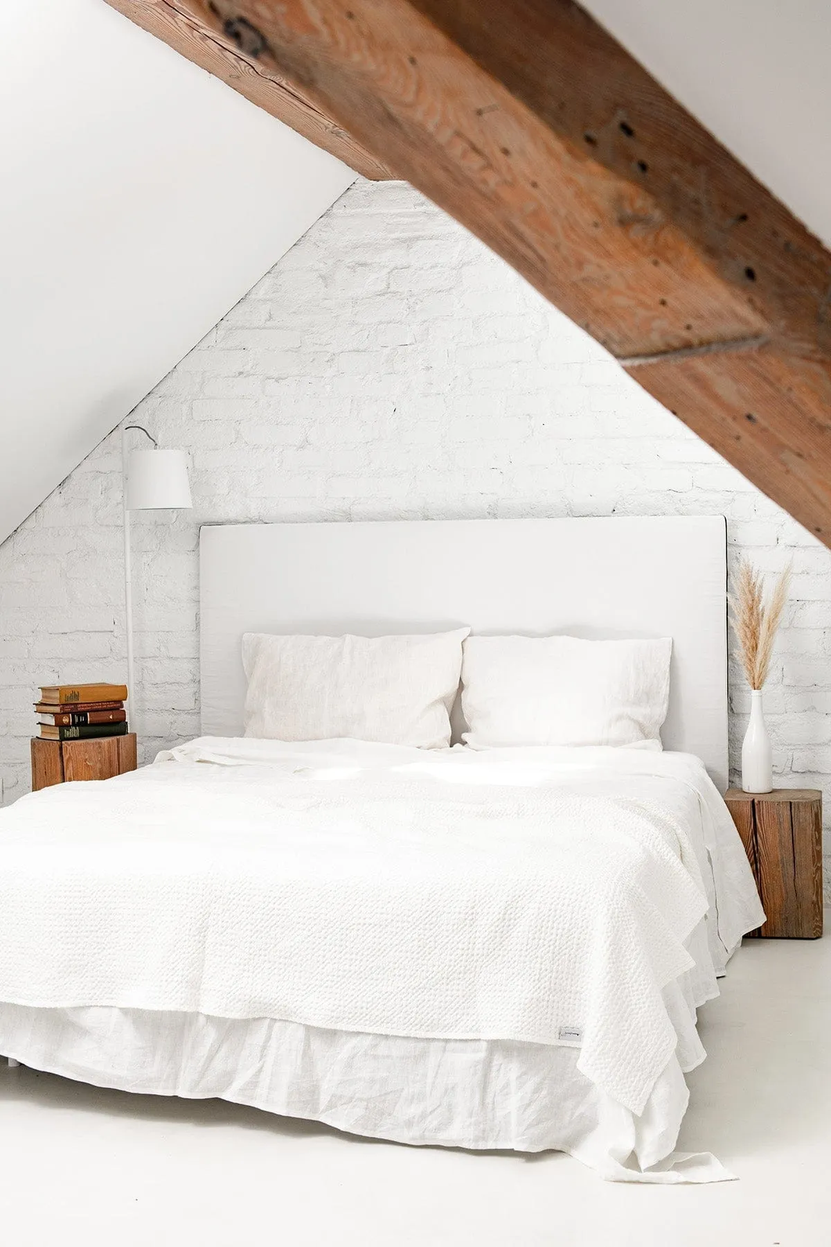 Linen Waffle Bed Throw | White