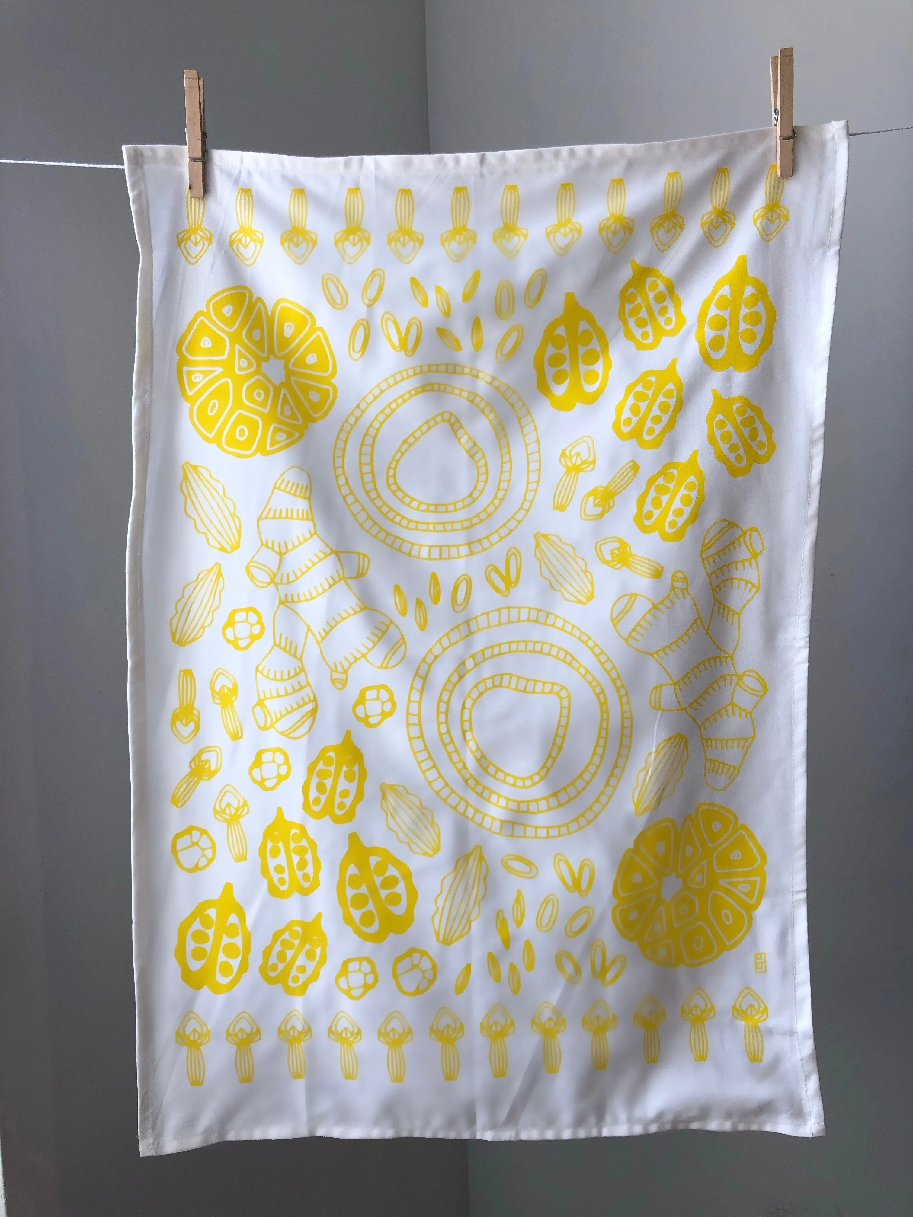 Pilau Tea Towel by Lulu Kitololo